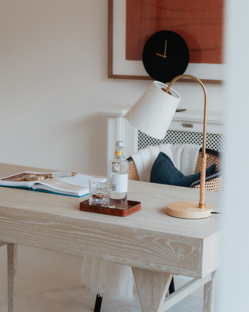 ob-private-luxury-property-desk-detail-content-36-studios.jpg
